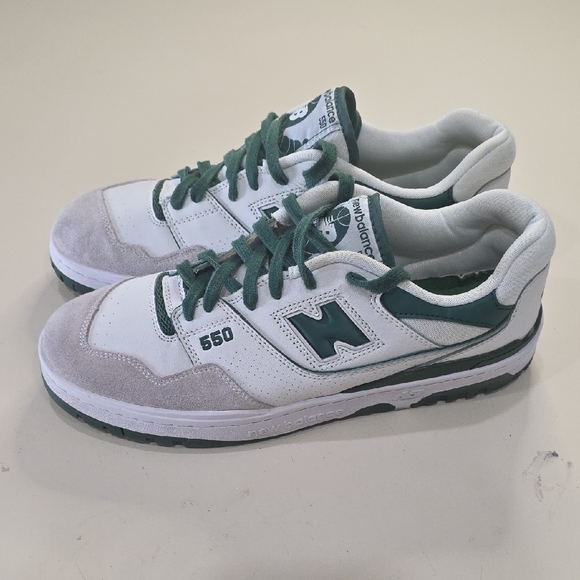 New Balance 550 White and Dark Green Sneakers - Picture 2 of 9